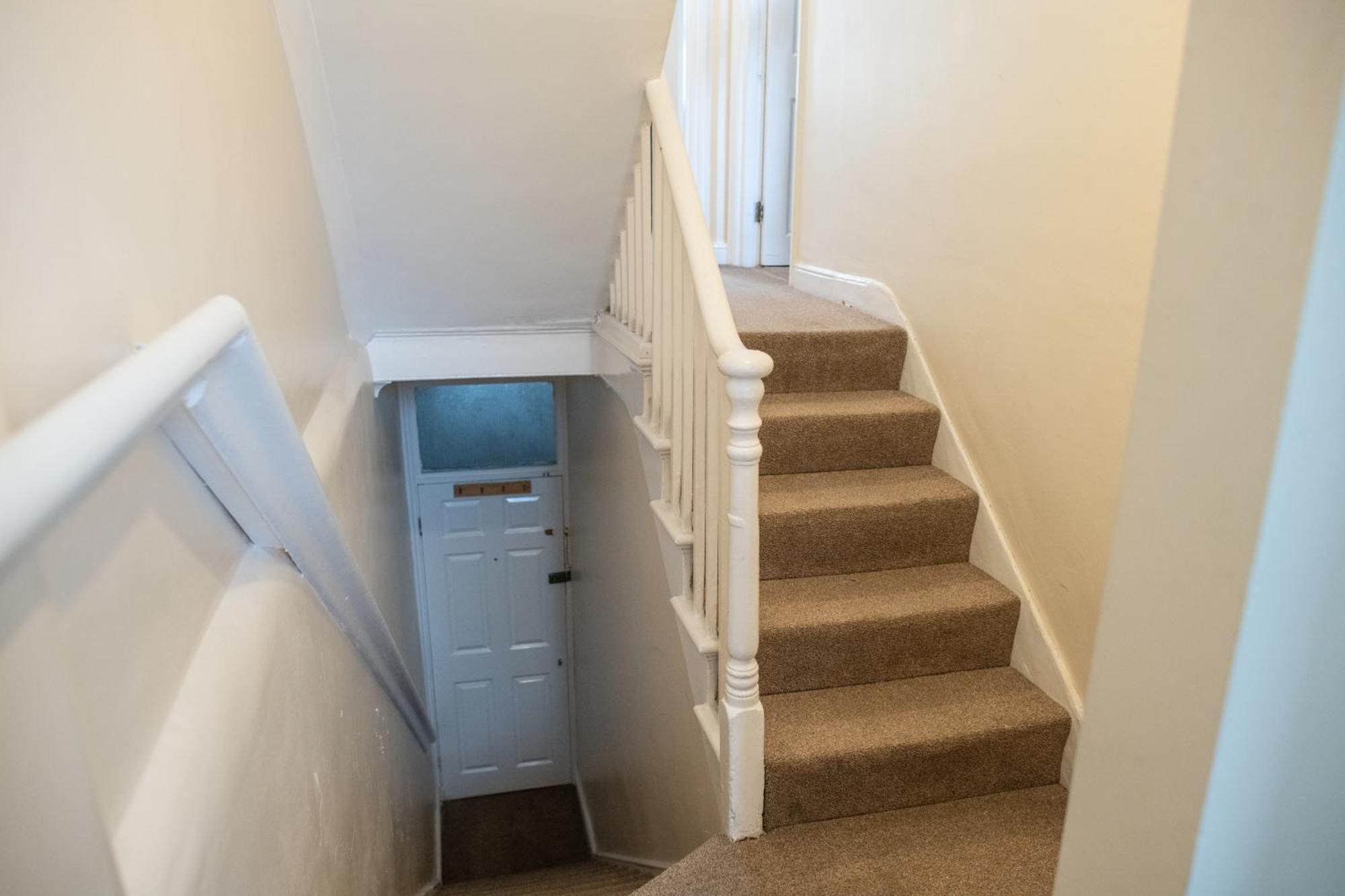 Ample Acton 4-bedroom Flat,ealing, West * Londra