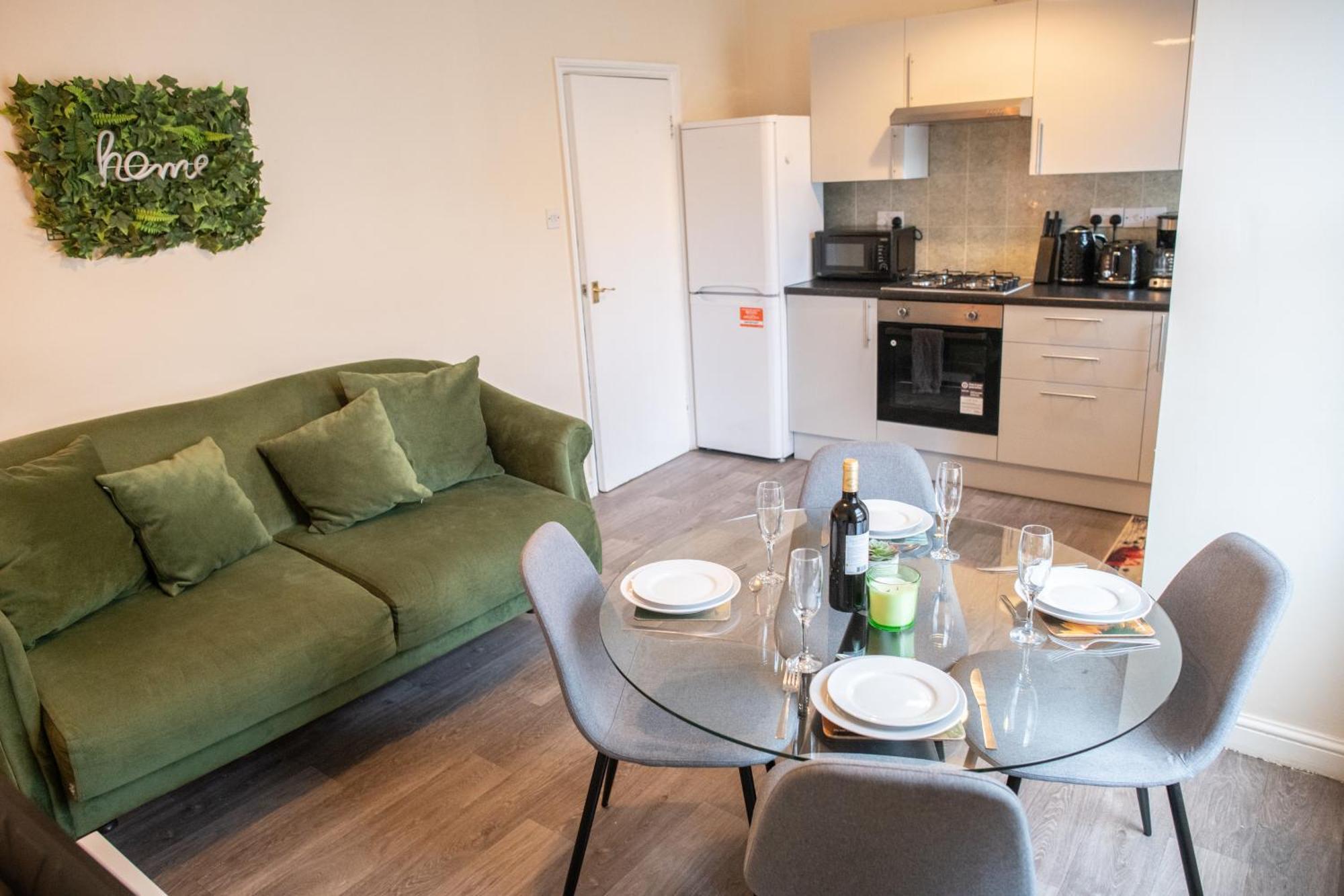 Appartamento Ample Acton 4-bedroom Flat,ealing, West Londra